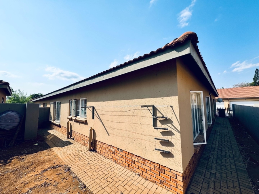 3 Bedroom Property for Sale in Waterval East North West